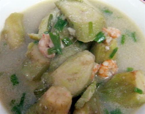 Canh chuối nấu tôm